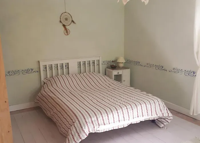 10 Personnes * Marcilhac-sur-Célé