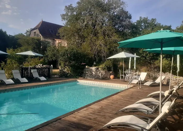 10 Personnes Nyaraló Marcilhac-sur-Célé